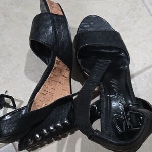 Skechers Black Textured Wedges